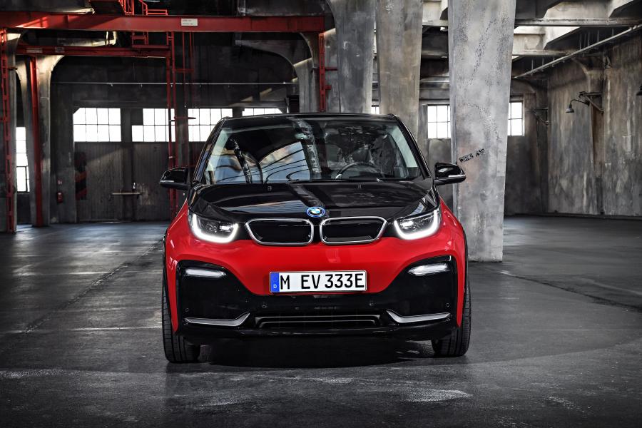  BMW i3s (I01) 2018 года  (WW) (фото 28 из 97)